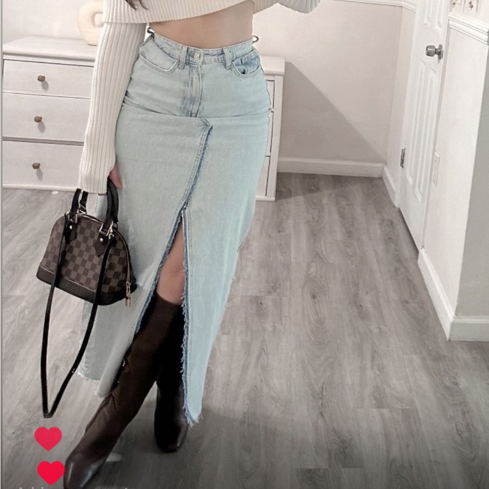 Zara light blue denim skirt